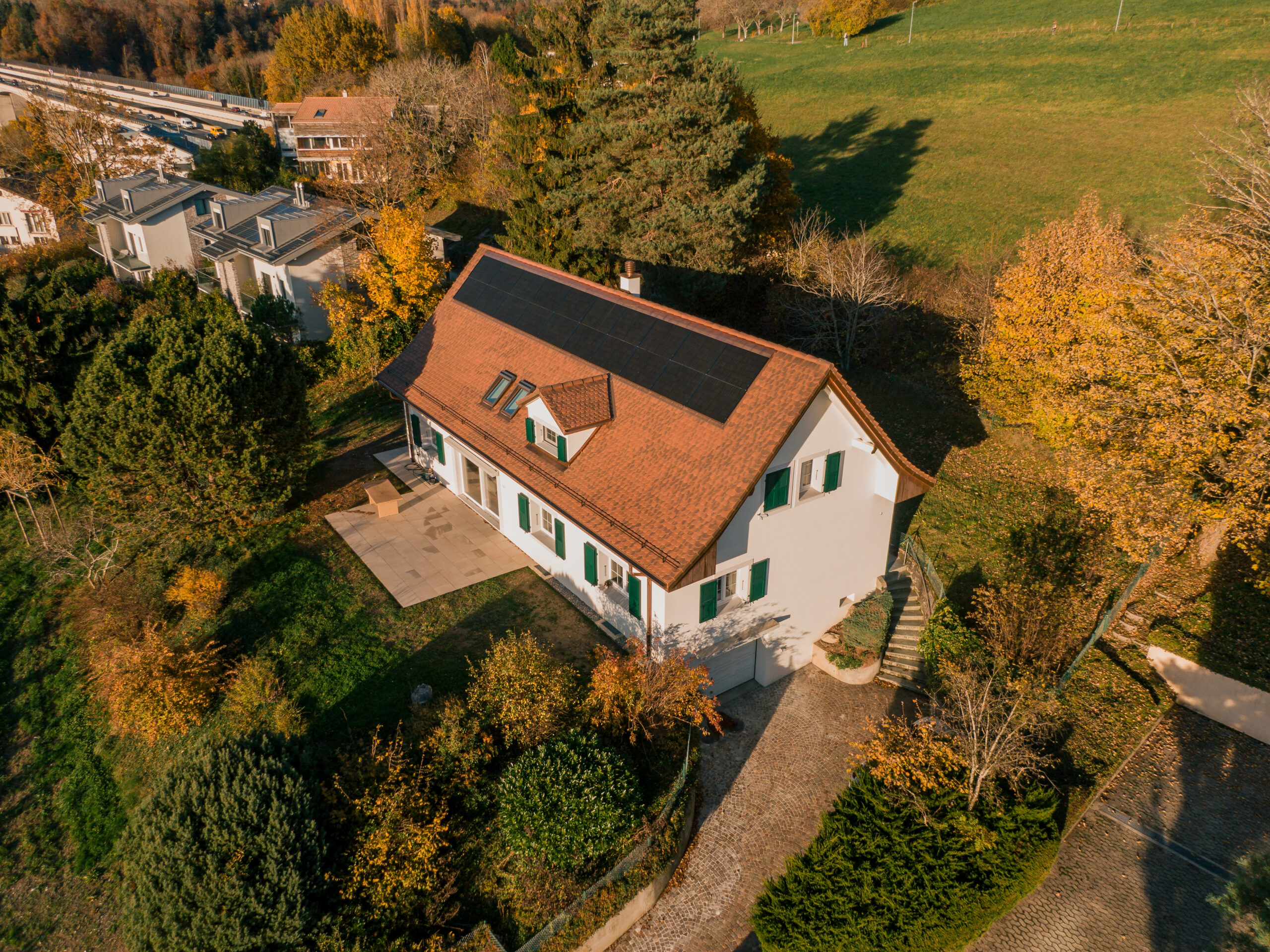 Charpente, Toiture & Rénovation